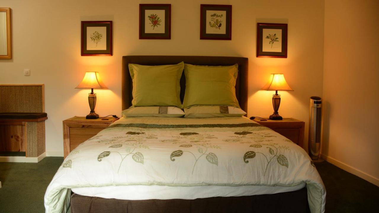 Bed and Breakfast Les Noyers Aulnay Aulnay  Exterior foto