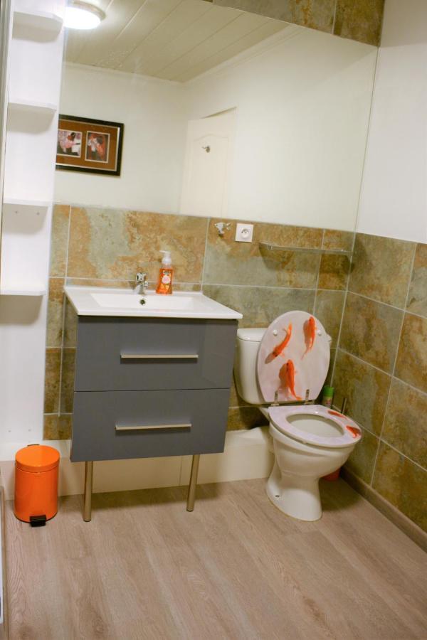 Bed and Breakfast Les Noyers Aulnay Aulnay  Exterior foto